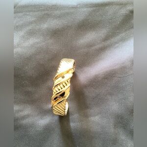 Elegant Gold Color Women's Bracelet